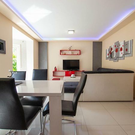 Jela Apartment 7 Пула Экстерьер фото